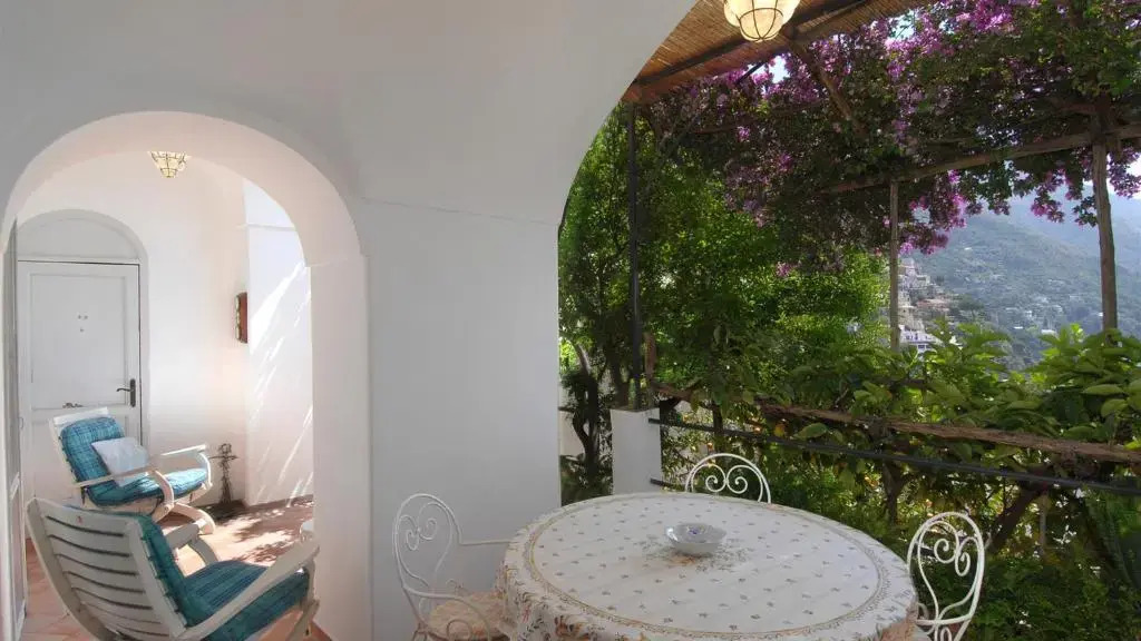 CASA MARIA 6&2, Emma Villas