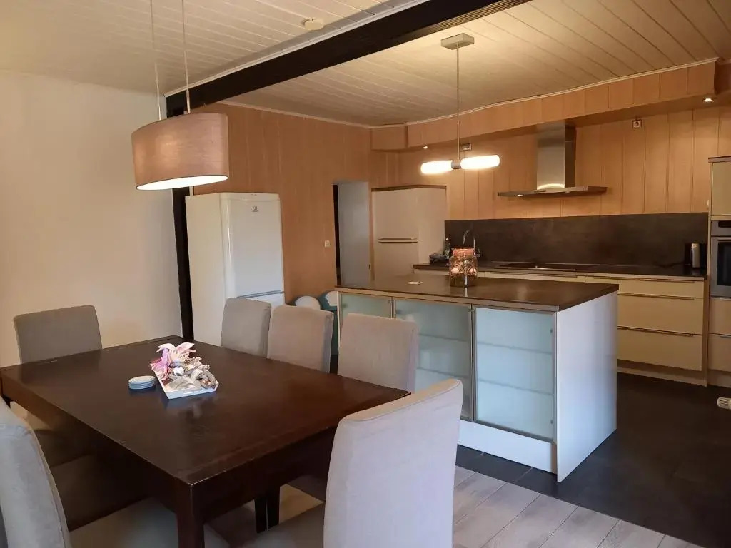 Heester Apartments