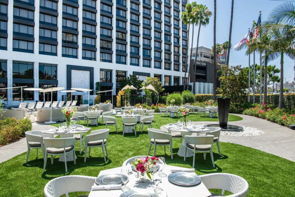 Burton House, Beverly Hills, A Tribute Portfolio Hotel