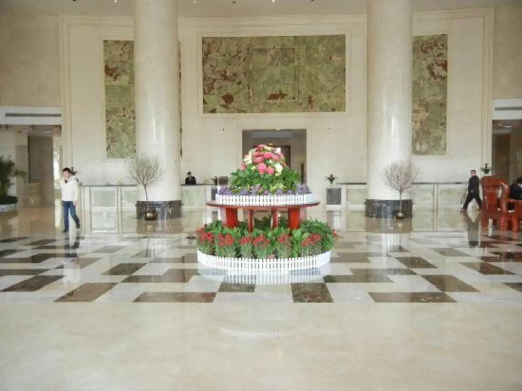 Jinduhui International Hotel (Guiyang Ouyanghai Plaza)