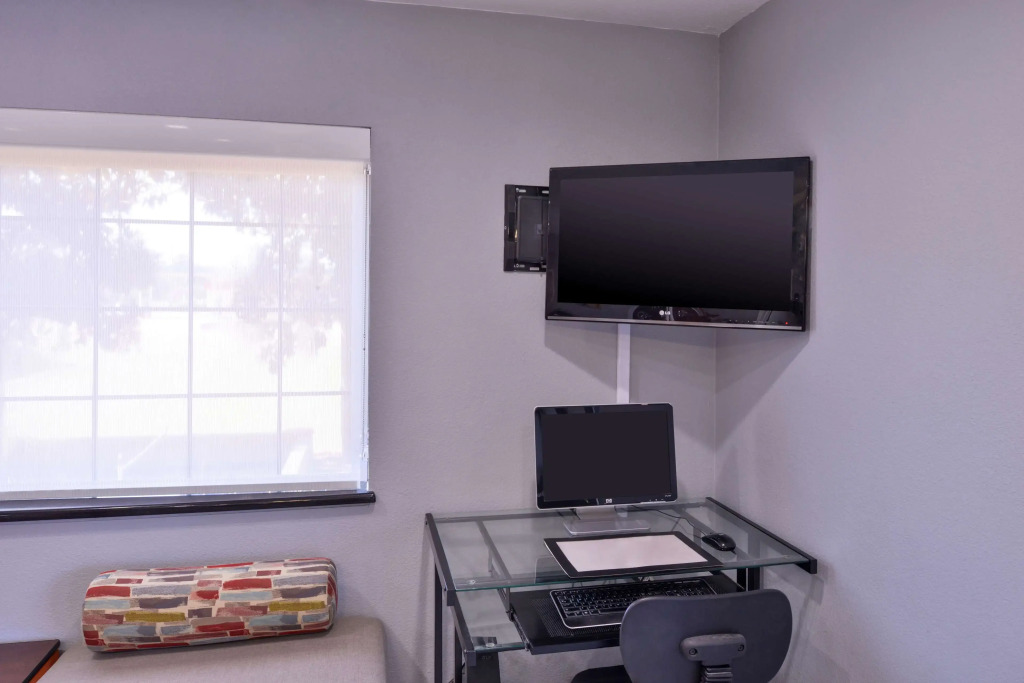 Americas Best Value Inn - Batesville