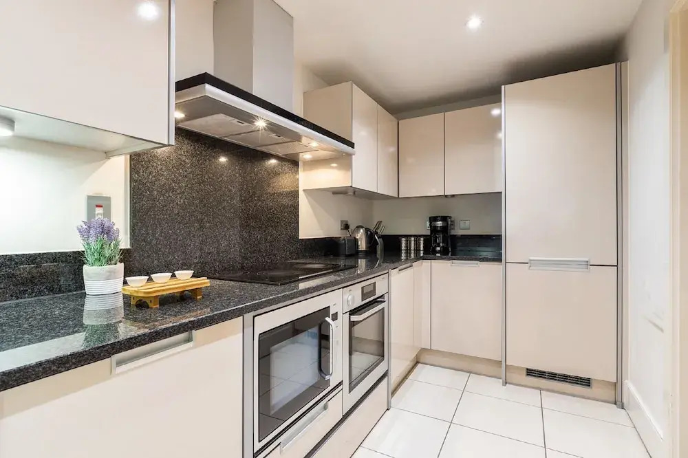 Vauxhall Riverside Private Apartments