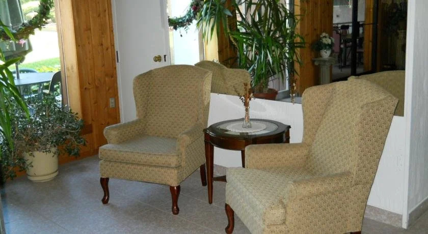 Acra Manor Resort