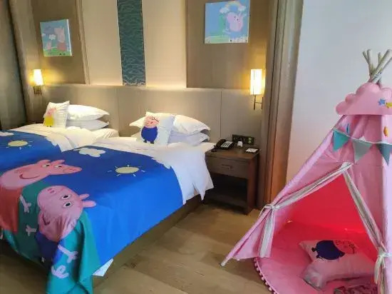 Huzhou Maison New Century Resort Hotel