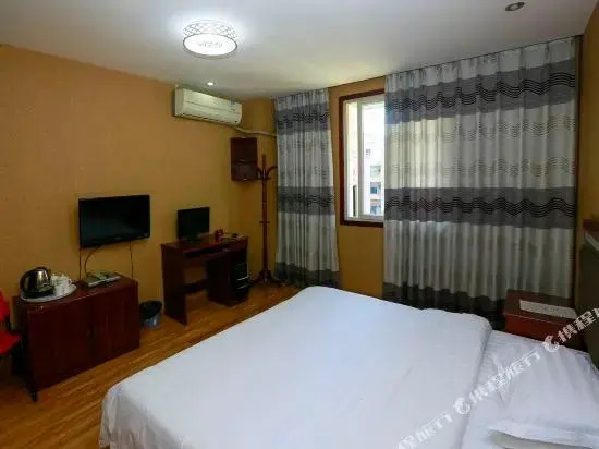 Yujia Hostel