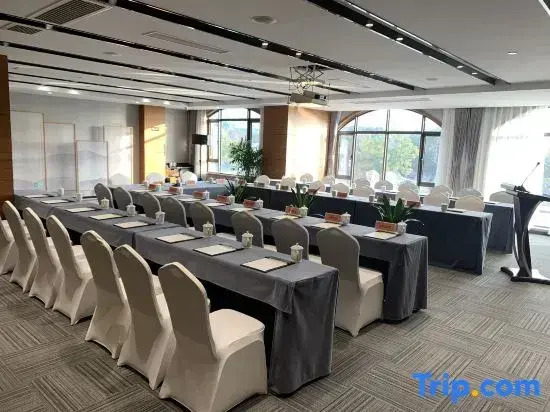 Manju Hotel (Shaoxing Luxun Native Place)
