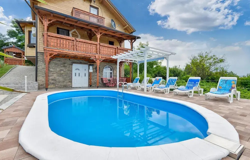 Beautiful Home In Donja Zelina