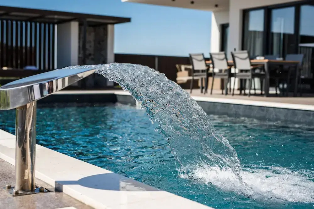 Villa Luna- Private Heated Pool