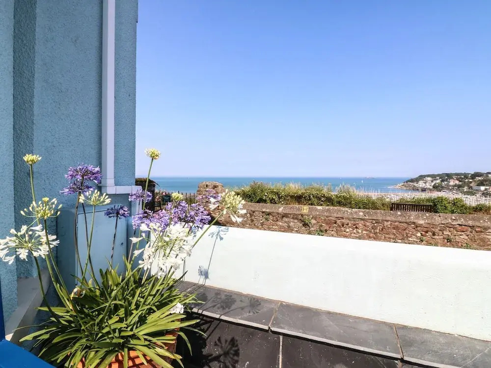 Panoramic Cottage