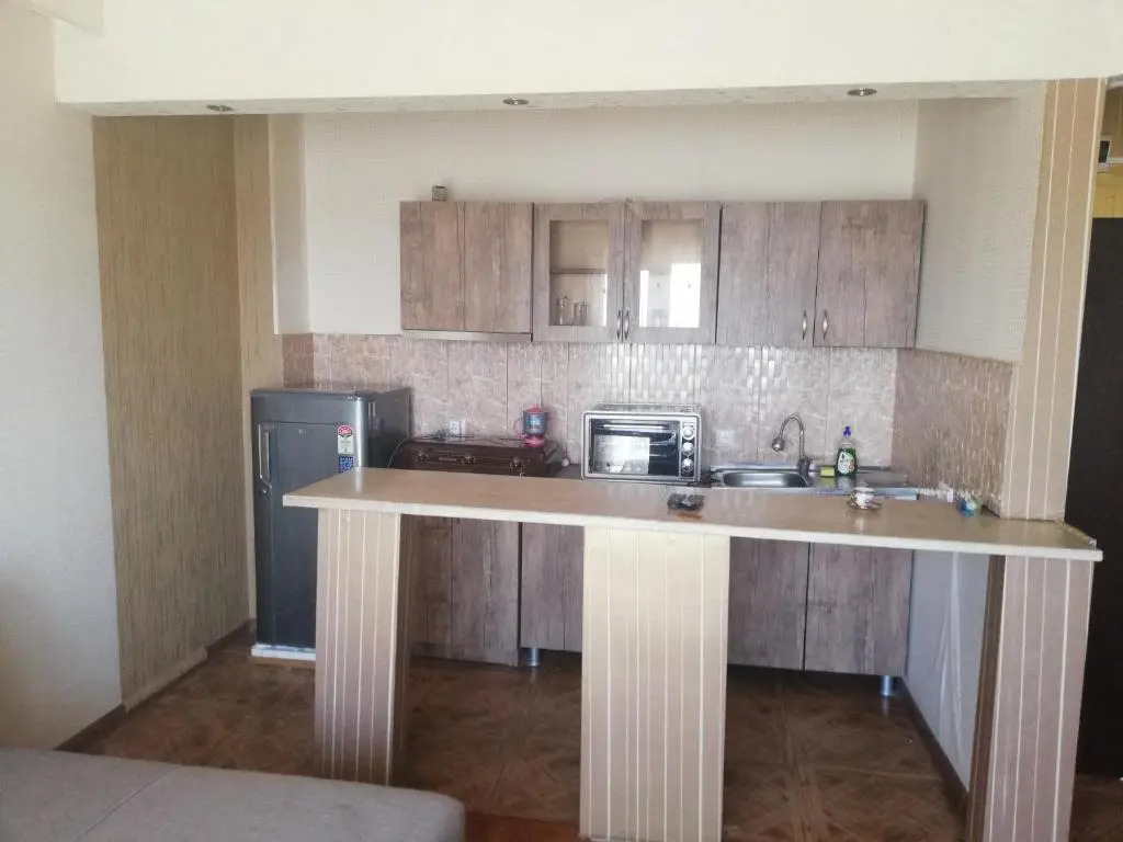 Yosi House