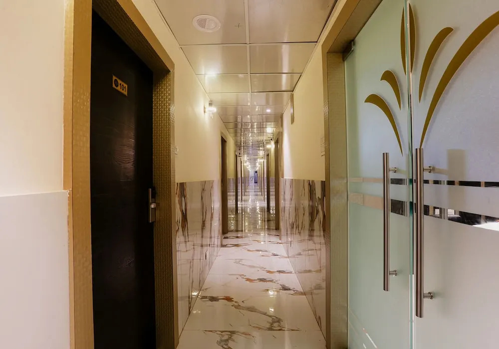 Fabhotel Prime Land
