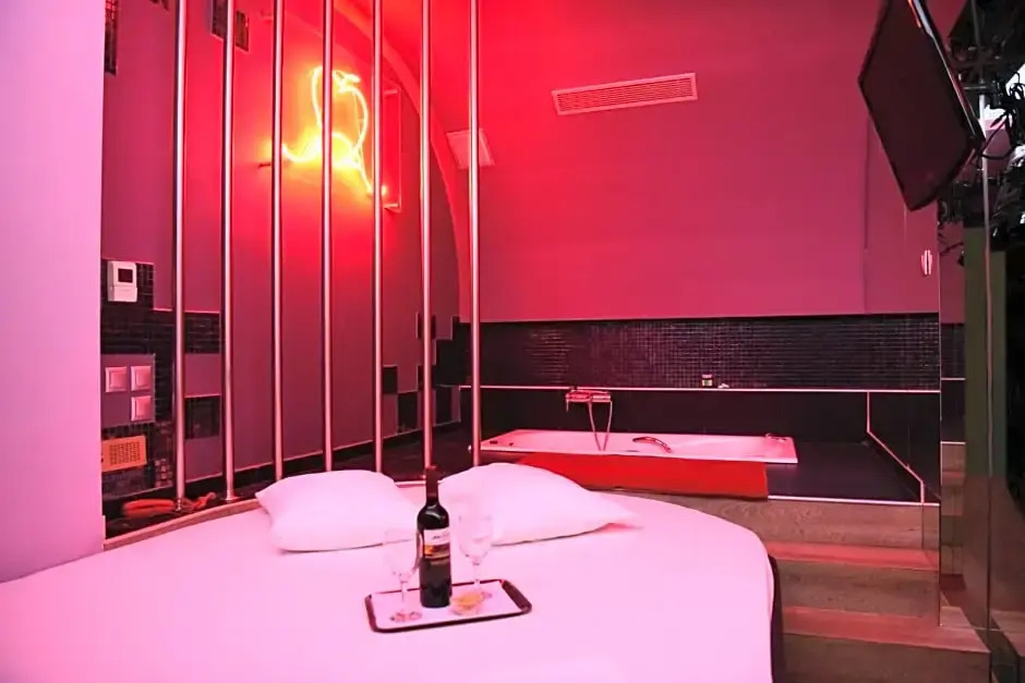 Eva Hotel Piraeus
