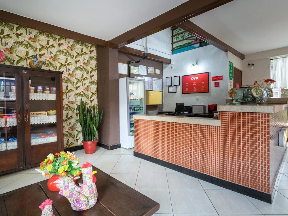 CR Hotel Bueno