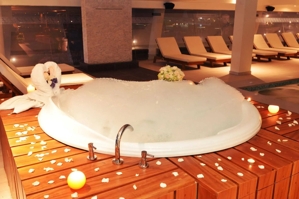 Aranwa Paracas Resort & Spa