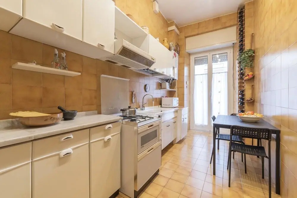 Elegant and Spacious 6 Guests Flat Near Vatican
