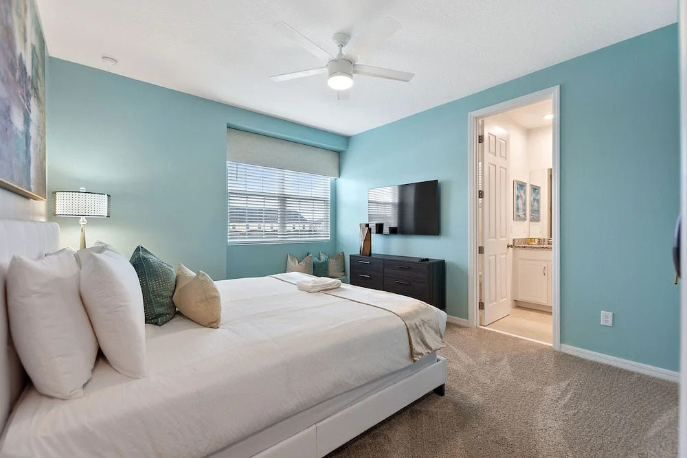 Camp Mickey at Solara Resort - Resort Home, Spa, by Shine Villas 841