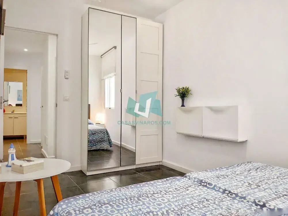 Holiday Apartment Near the Seafront Aircon and Wi-fi