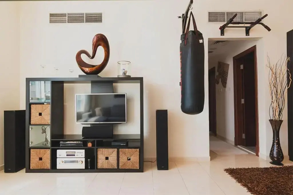 Exclusive Creek Bay Apartment