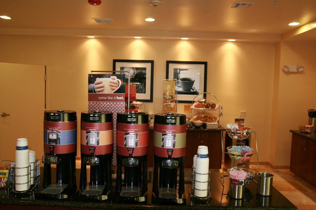 Hampton by Hilton