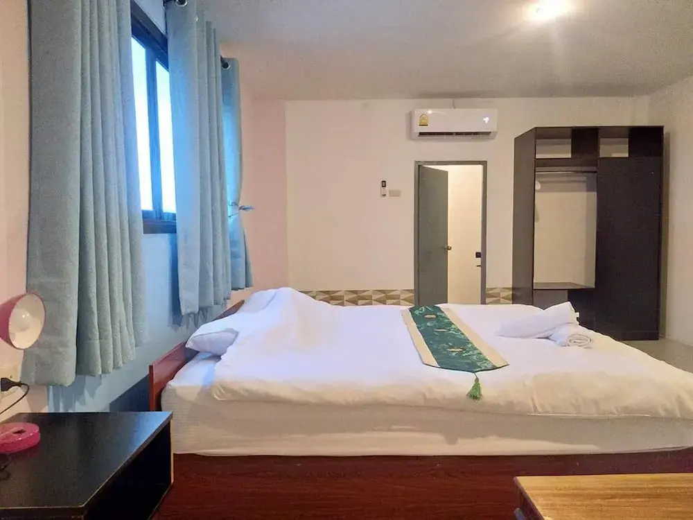 Ruenbua Residence