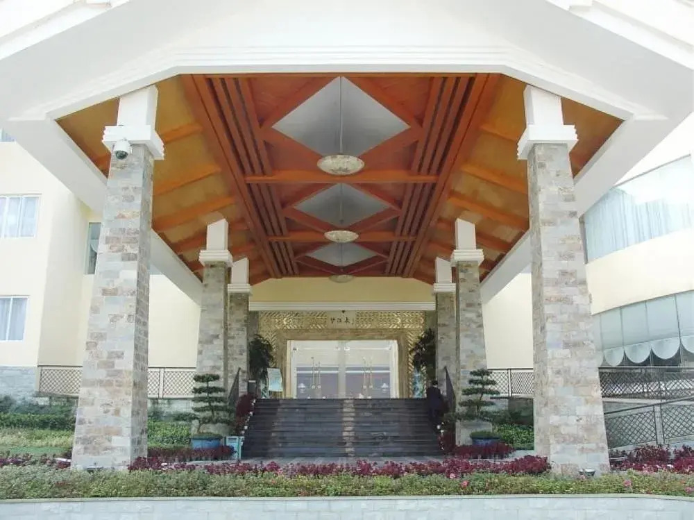 Yaan Dream Spa Hotel