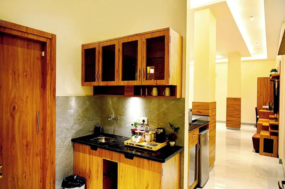 Hotel Cresent - Near Assi Ghat Varanasi