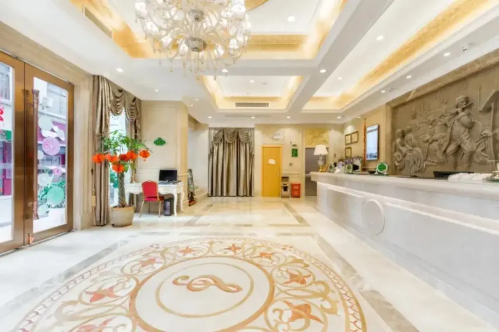Vienna Hotel (Gongcheng Tianjie)