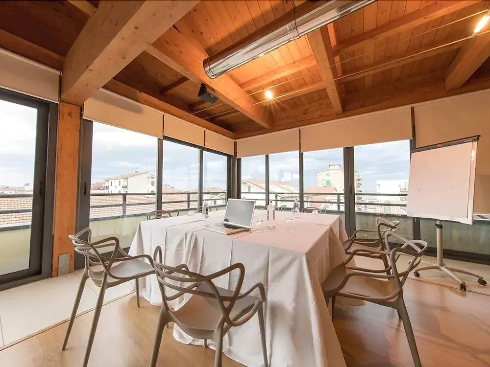 Ristorante Hotel Lucia - 100 mt dal mare
