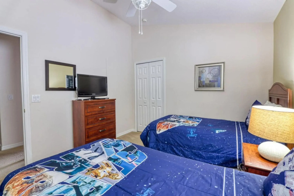 Family Pool Home - 9 Miles to Disney - Game Room