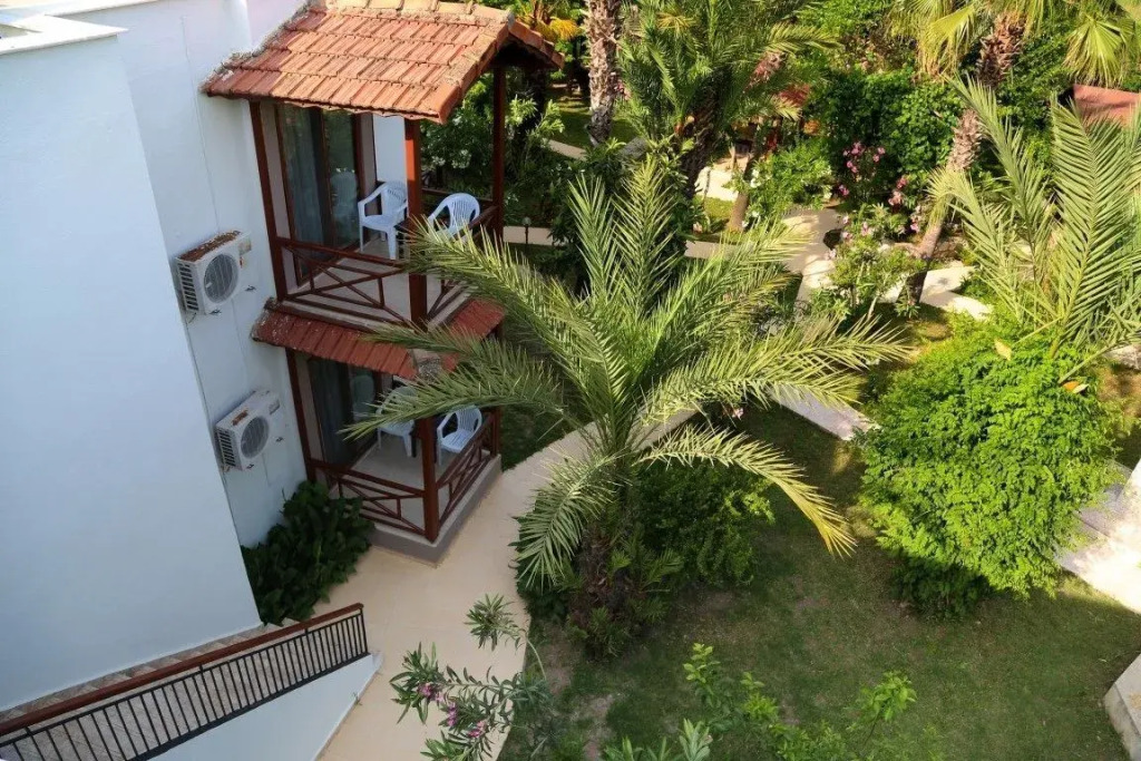 Arkadas Otel
