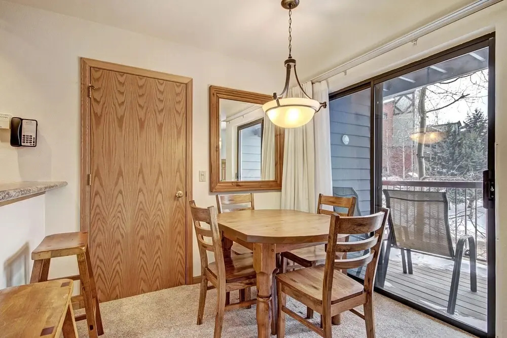 Quaint Winter Hideaway Sleeps 6- Across From Vibrant Main St 2 Bedroom Condo by RedAwning
