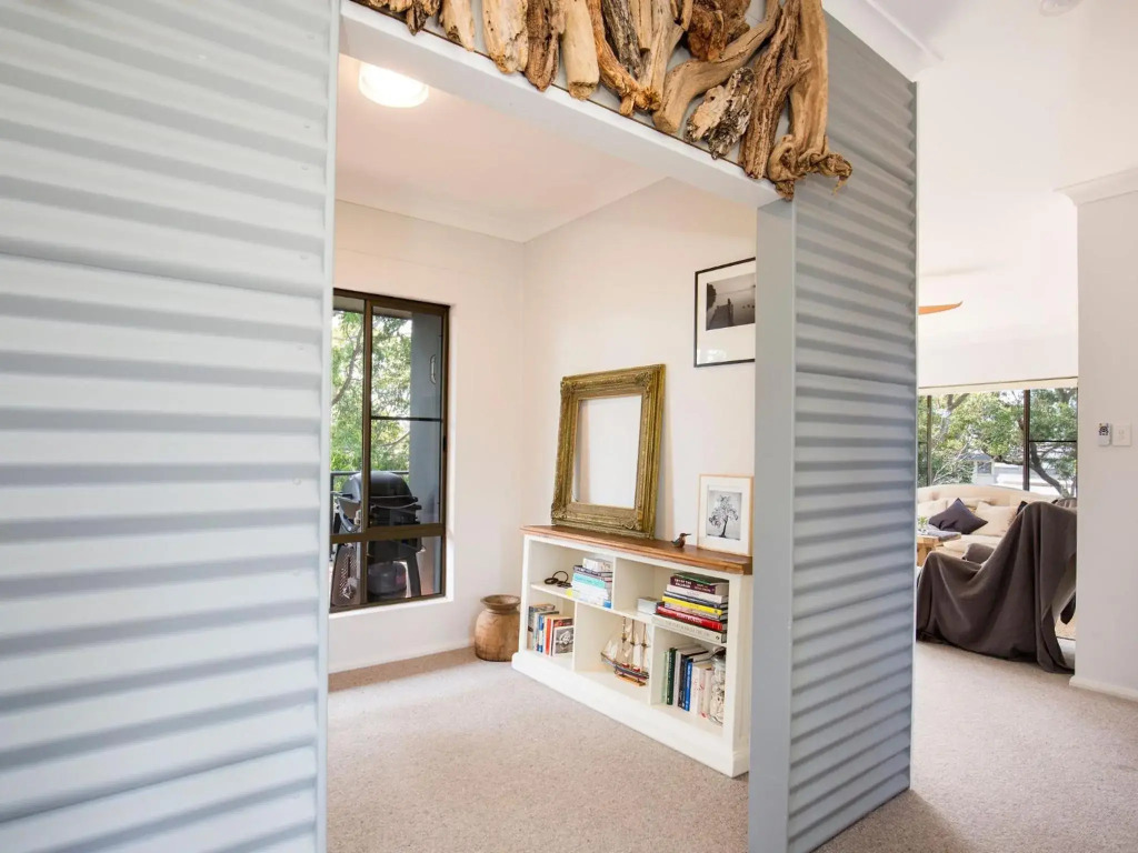Saltbush Cottage Pet Friendly 1 Min Walk to Beach