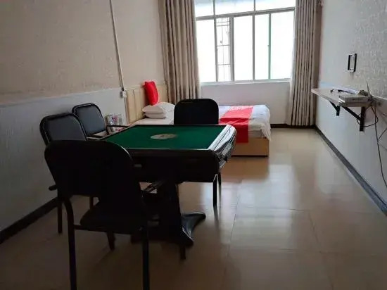 Baise Fujun Business Hotel