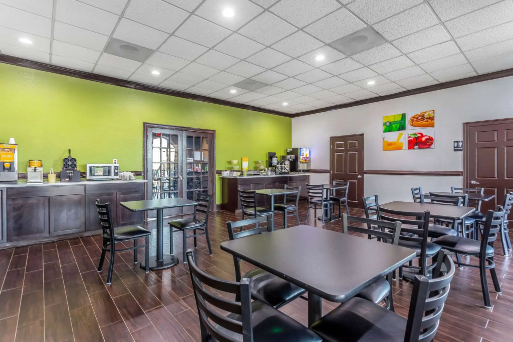 Quality Inn Forsyth near GA Public Safety Training Center