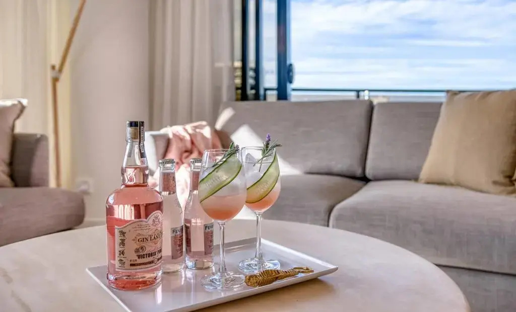 Encore Broadbeach - Official