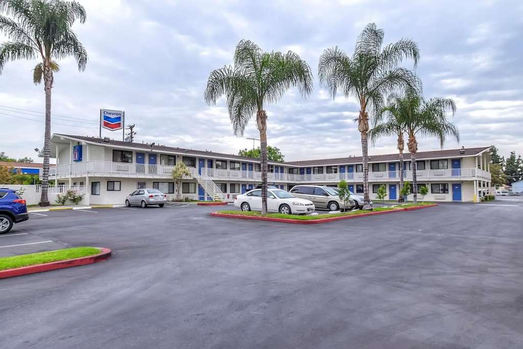Motel 6-El Monte, CA - Los Angeles