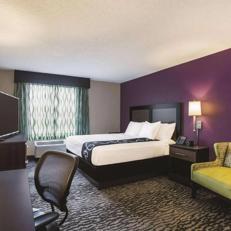 La Quinta by Wyndham Clearwater South