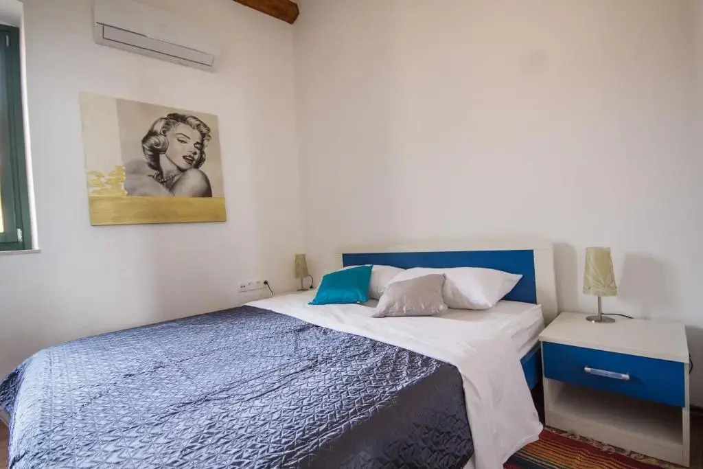 Apartments Umag Center, seafront with terrace in Umag