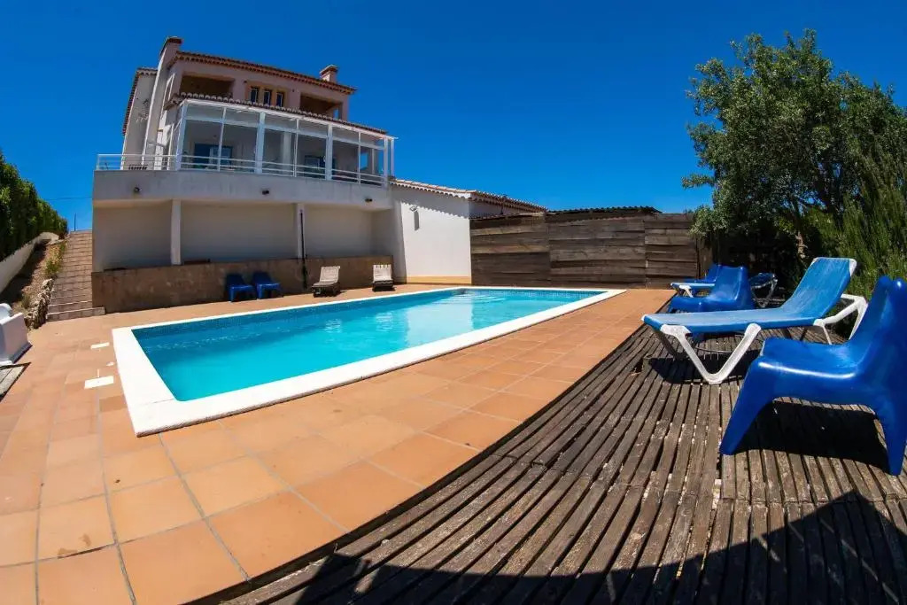 Mayla Surf House