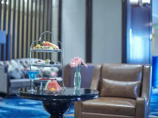 Hancheng Yellow River Pearl Hotel