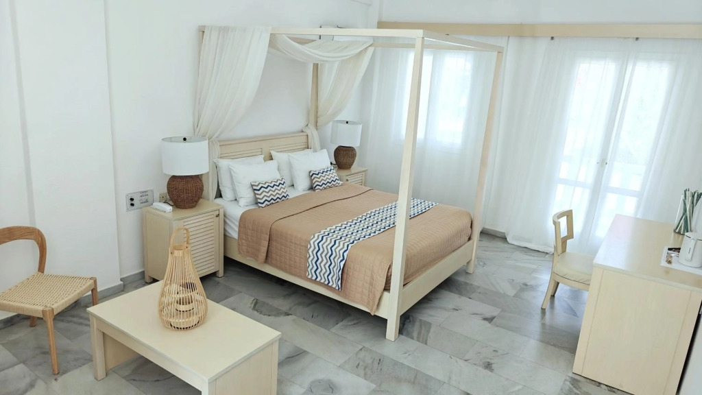 Narges Hotel