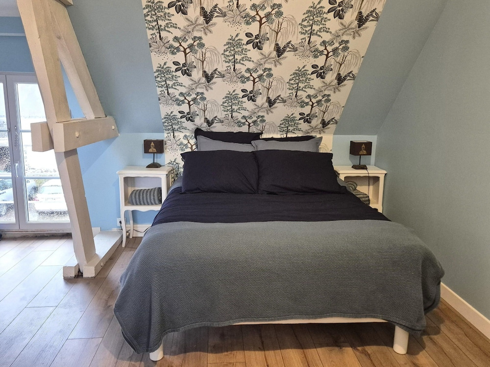 Normandy Couple Getaway With Garden