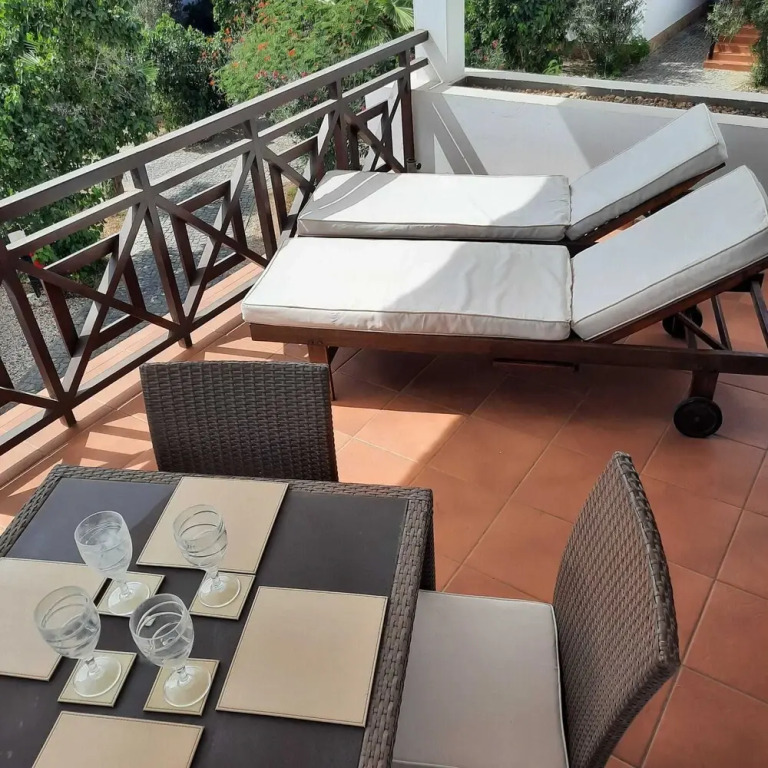 Charming 2-bed Apartment Tortuga Beach Resort