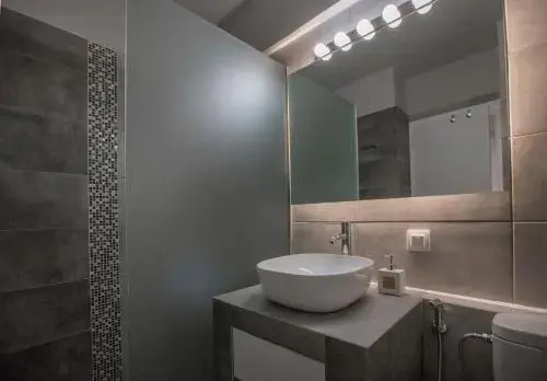 Homelike Studio In The Heart Of  City 1