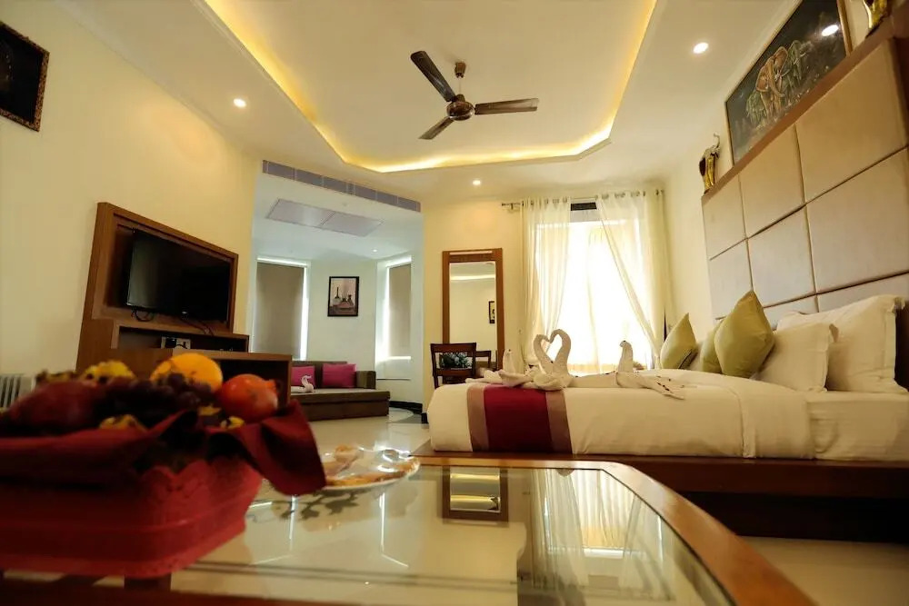 The Everest Hill Resort Suites with Jacuzzi Spa - Resort in Kumbhalgarh