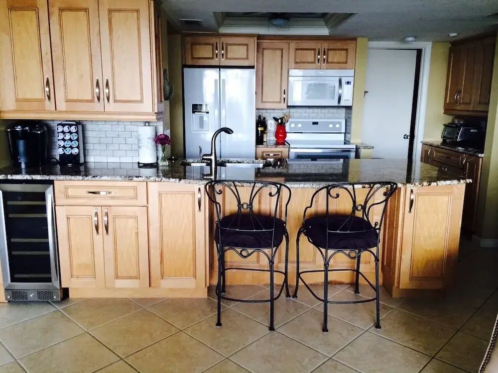 Midnight Cove Ii 117f - Fun & Updated Intercoastal View 2 Bedroom Condo