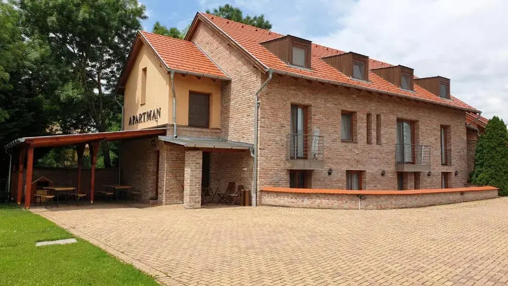 Gyulai-fürdő-apartman II.