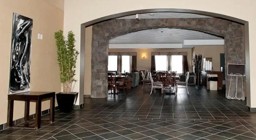 Paradise Inn and Suites