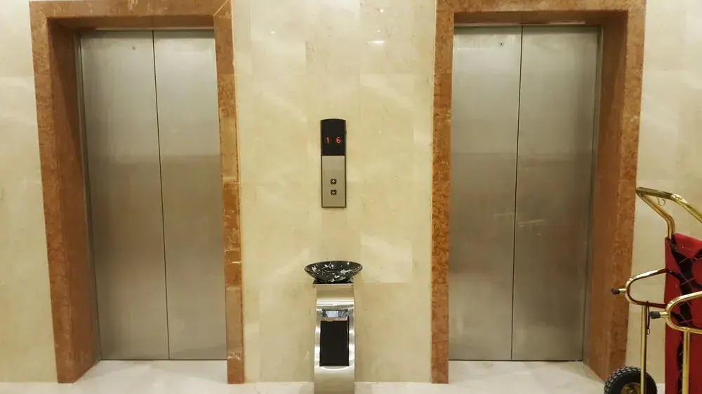 Alhamra Tower Hotel