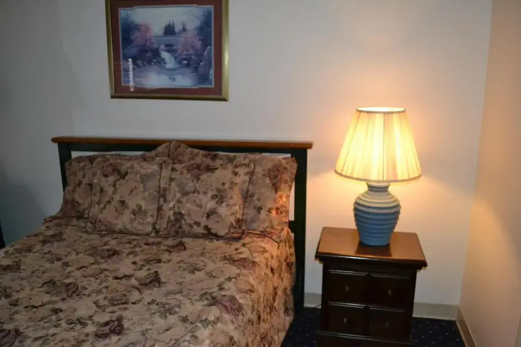 River Place Condos 410 3BD
